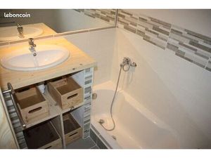 Loue duplex vide 50 m2 Sète