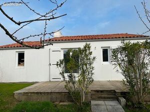 Location a l'annee talmont saint hilaire