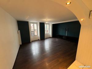 Location appartement F2 centre ville champagnole