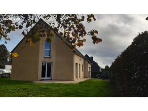 Maison Axe Fougères-Rennes A 84