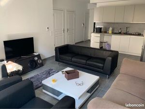 Location  appartement  T2  terrasse et jardin