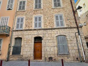 Vente immeuble 225 m² Draguignan (83300)