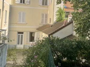 Location appartement 2 pièces 40 m² à Arpajon (91290)