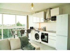 Location appartement 1 pièce 78 m² à Évry-Courcouronnes (91000)