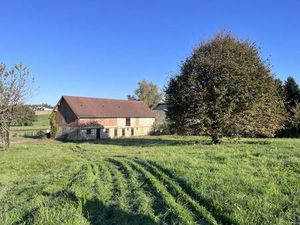 Vente maison 1 pièce 270 m² Saint-Yrieix-la-Perche (87500)