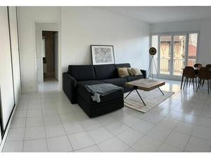 Location appartement 2 pièces 50 m² à Aubervilliers (93300)