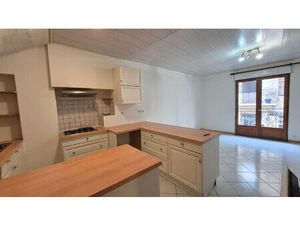 Maison Espalion 3 pièce(s) 69 m2