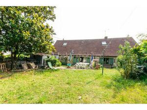 Maison de 140 m² à Bray-En-Val