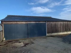 STOCKAGE ENTREPOT 650 m² PLOERMEL 56800