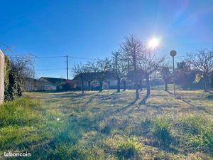 Terrain constructible 1600m2