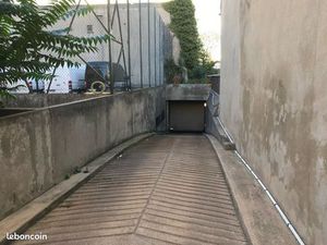 Parking à louer Aubervilliers