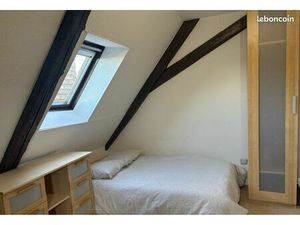 Studio meublé plein centre au calme