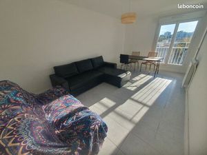 Appartement T4 meublé rénové – résidence sécurisée  exposé sud  balcon – Montpellier