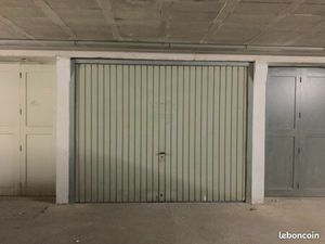 Garage à louer