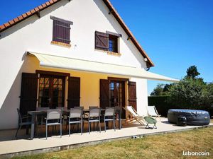 Maison ensoleillée de 130 m² proche mer avec accès rapide Caen