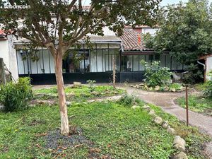 Maison location Eysses