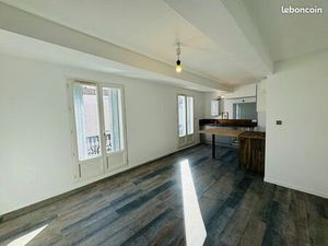 À LOUER – T3 de 50 m² – Centre-ville de Béziers – Dernier étage