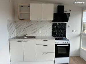 Duplex centre ville de ST MARTIN DES CHAMPS