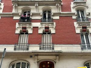 Beau studio meublé 12m2 Levallois Perret proche métro