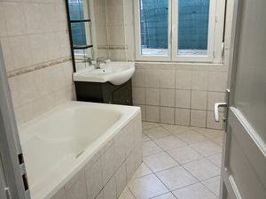 Maison 3 chambres avec cour