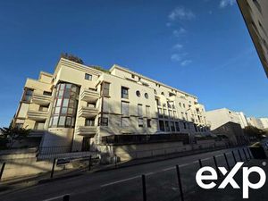 Appartement loué T2 à Nîmes  balcon parking sous-sol