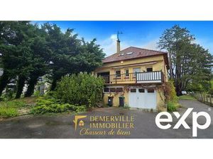 Maison individuelle semi plain-pied sur sous-sol complet et gran