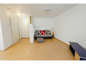 STUDIO MEUBLE 27 M2 + LOGGIA + PARKING