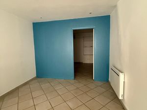 Local commercial - MELUN