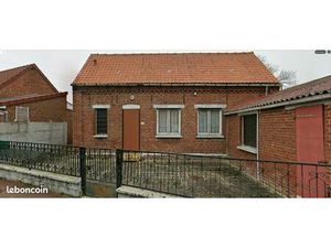 MAISON individuelle en briques avec jardin