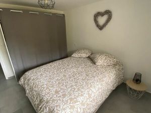 Location F3 avec jardin