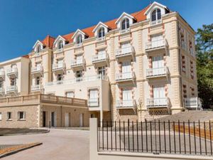 Place de parking dans une résidence sécurisée– Ville d’hiver – Proche du centre-ville d’Ar