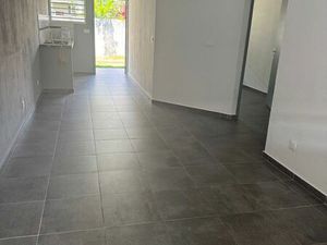 Beau T2 proche école Léon Bertrand