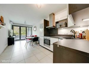 T2 - 45 m² avec parking et terrasse - Location - Aix en Provence Luynes