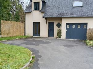 Maison de 88m2 avec terrain - à louer