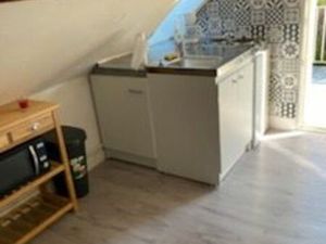 Studio/F1 meublé toutes charges comprises