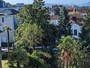 Au calme dernier étage parking réservé vue Pyrénées