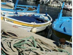 Loue garage de 30 m2 à saint elme durée 6 mois