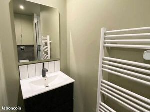 Studio meublé sur Lyon avec Ascenseur et box