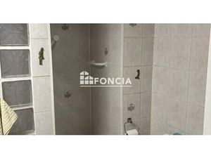 Centre ancien de Signes ! Coquet T2 proche de toutes commodités !