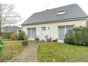 Maison spacieuse à Carnetin  4 chambres  175 m²