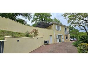 Très jolie maison située à moins de 5 minutes à pied du centre-ville