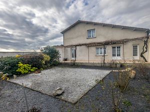 MAISON 2 LOGEMENTS  GARAGE  DÉPÉNDANCES  JARDIN