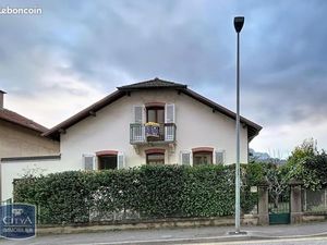 Maison 6 pièces 96 m²