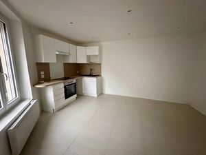 LOCATION D'UNE MAISON DE VILLE