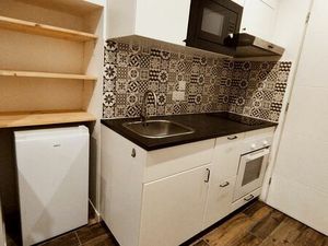 ? Studio meublé 18 m² – Centre-ville Saint-Maximin-la-Sainte-Baume