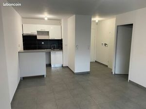 Apparetement T2 43m2 terrasse 13m2