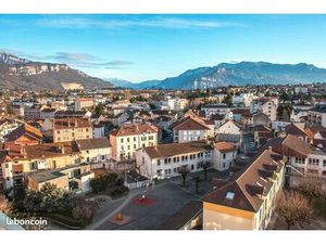 Appartement T3 Voiron - Vue sublime - 66 m2