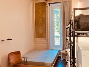 A SAISIR Studio dans Villa 1900  LYON 3