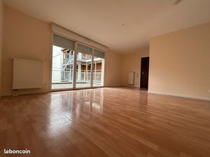 Loue appartement residence senior