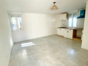 Maison de ville rénovée 2 pièces – 50 m2